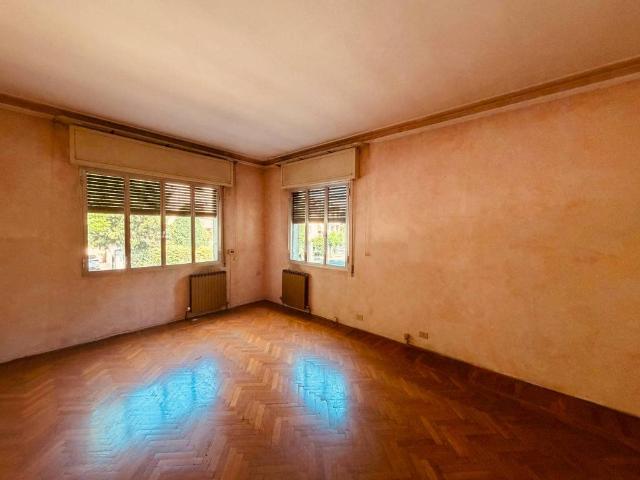 Villa Indipendente in vendita a Pianura Reggiana, Re