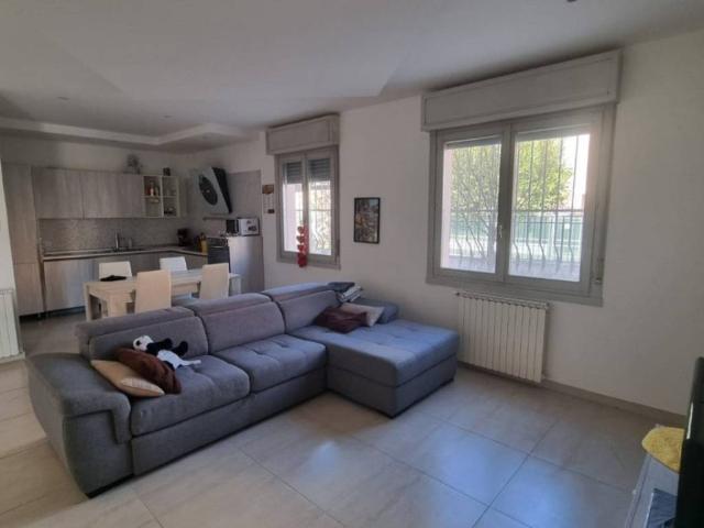Villa Indipendente in vendita a Pianura Reggiana, Re