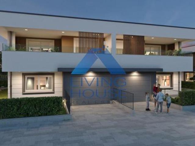 Villa Indipendente in vendita a Lesmo, Lombardia