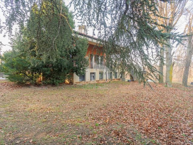 Villa Indipendente in vendita a Casotto, Correzzana