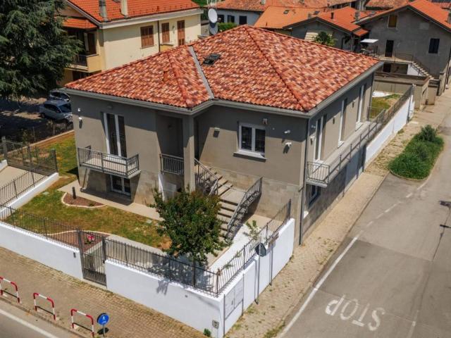 Villa Indipendente in vendita a Casotto, Correzzana