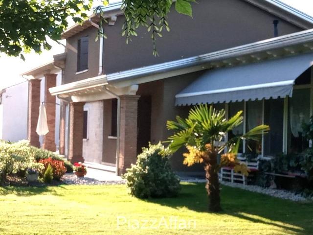 Villa Indipendente in vendita a Correzzola, Veneto