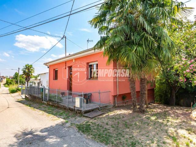 Villa Indipendente in vendita a Piemonte, Asti