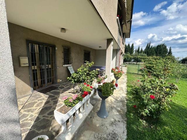 Villa Indipendente in vendita a Corte De' Frati, Lombardia
