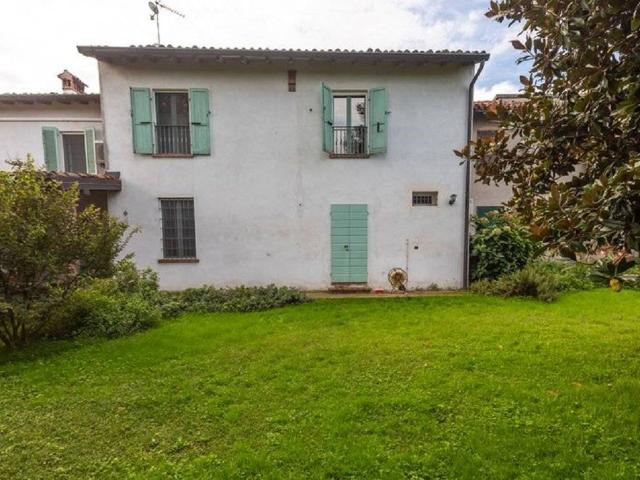 Villa Indipendente in vendita a Corte De' Frati, Lombardia