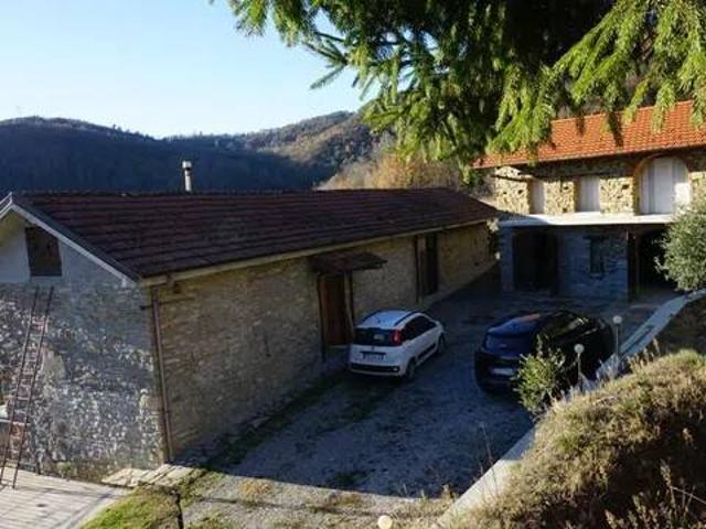 Villa Indipendente in vendita a Piemonte, Cuneo