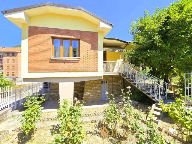 Villa Indipendente in vendita a Piemonte, Cuneo