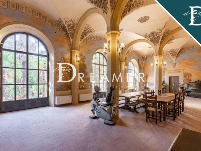 Villa Indipendente in vendita a Cortona, Toscana