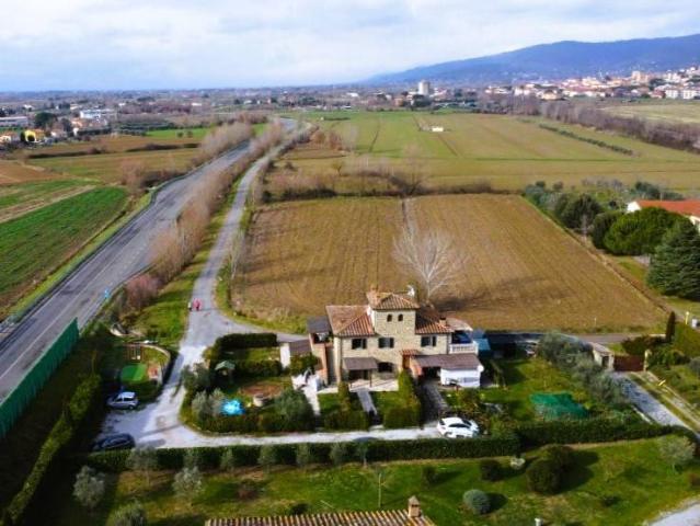 Villa Indipendente in vendita a Cortona, Toscana