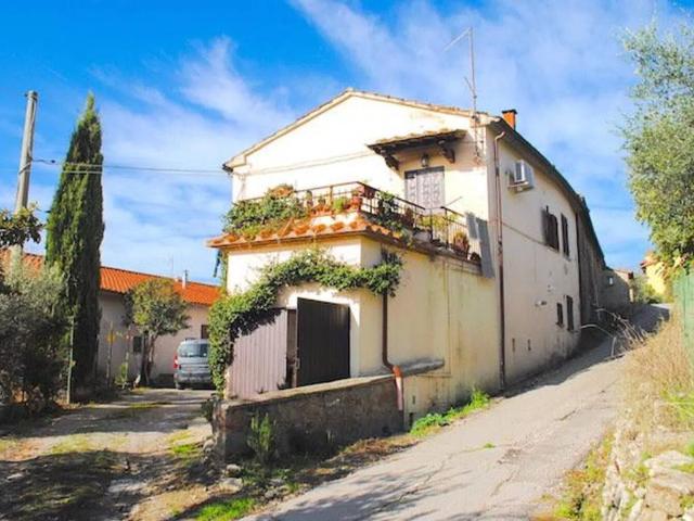 Villa Indipendente in vendita a Cortona, Toscana