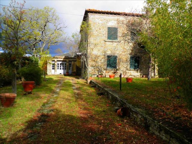 Villa Indipendente in vendita a Cortona, Toscana