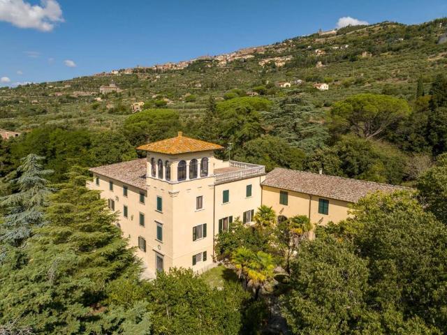 Villa Indipendente in vendita a Pergo I, Cortona