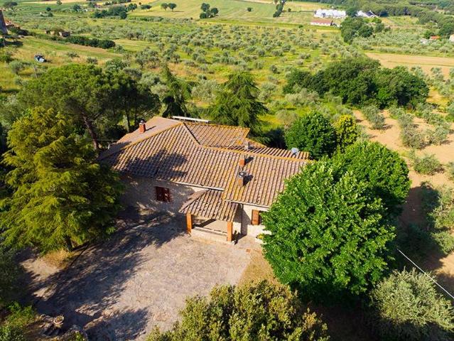Villa Indipendente in vendita a Cerini, Cortona