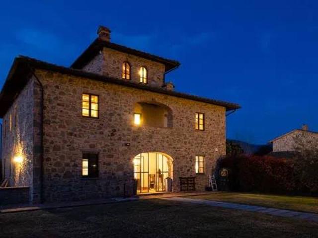 Villa Indipendente in vendita a Cortona, Toscana