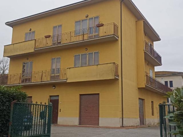 Villa Indipendente in vendita a Terontola, Cortona
