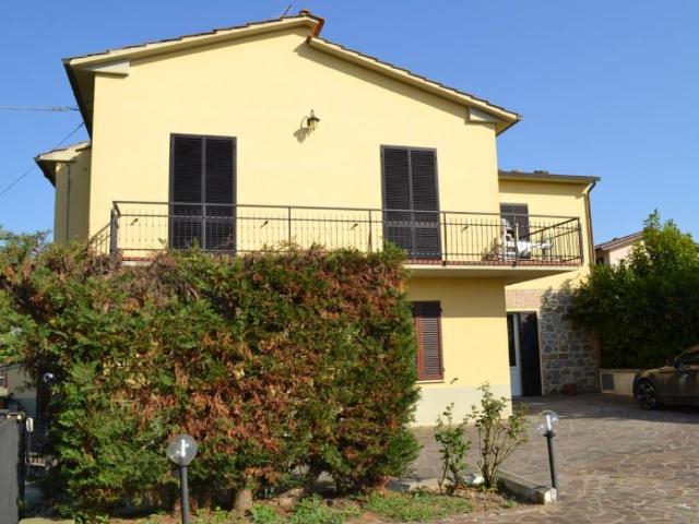 Villa Indipendente in vendita a Cortona, Toscana