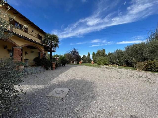Villa Indipendente in vendita a Cortona, Toscana