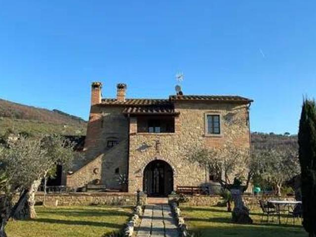 Villa Indipendente in vendita a Cortona, Toscana