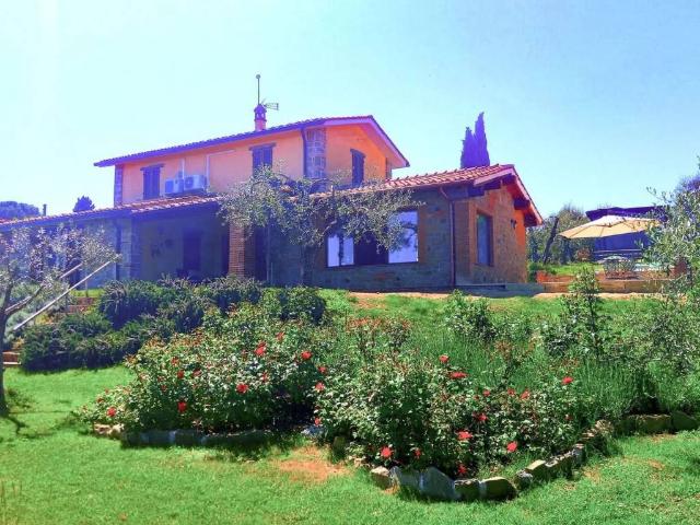 Villa Indipendente in vendita a Cignano, Cortona