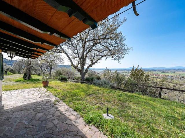 Villa Indipendente in vendita a Bacialla, Cortona