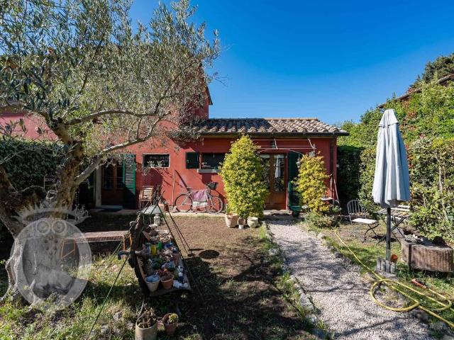 Villa Indipendente in vendita a Cortona, Toscana
