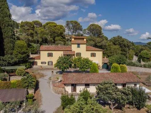 Villa Indipendente in vendita a Cortona, Toscana
