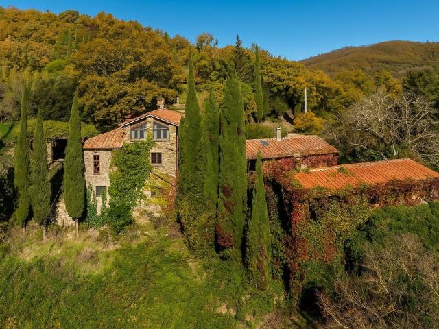 Casa in vendita a Cortona, Toscana