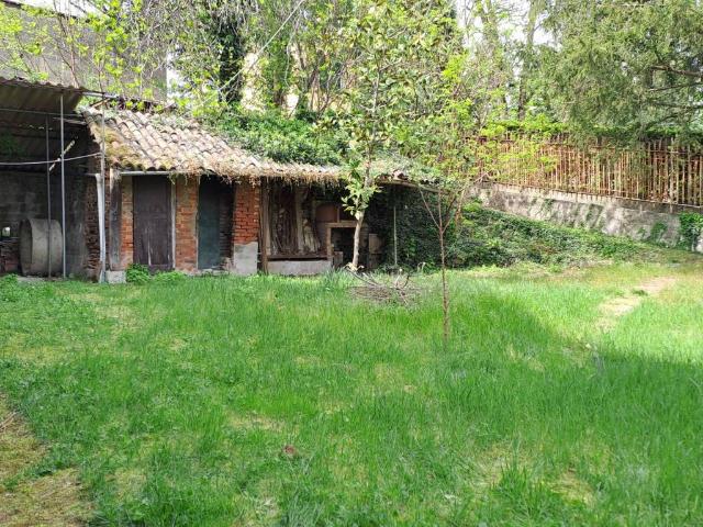Villa Indipendente in vendita a Corvino San Quirico, Lombardia