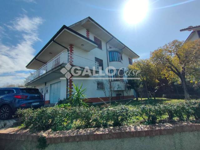 Villa Indipendente in vendita a Calabria, Cosenza