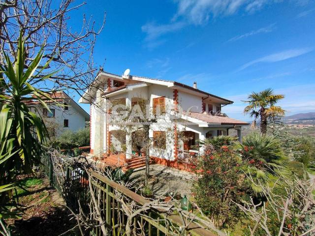 Villa Indipendente in vendita a Calabria, Cosenza