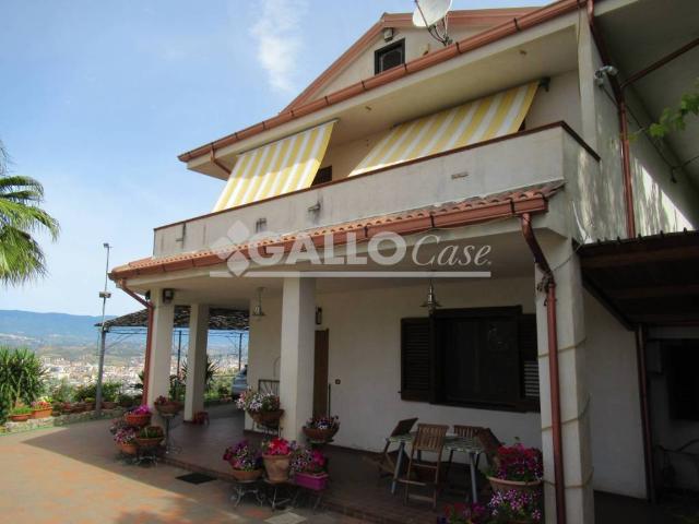 Villa Indipendente in vendita a Calabria, Cosenza