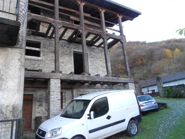 Villa Indipendente in vendita a Cosio Valtellino, Lombardia