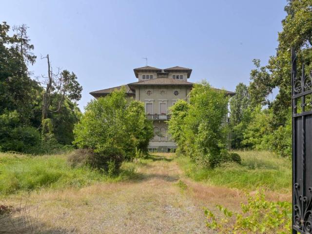 Villa Indipendente in vendita a Piemonte, Biella
