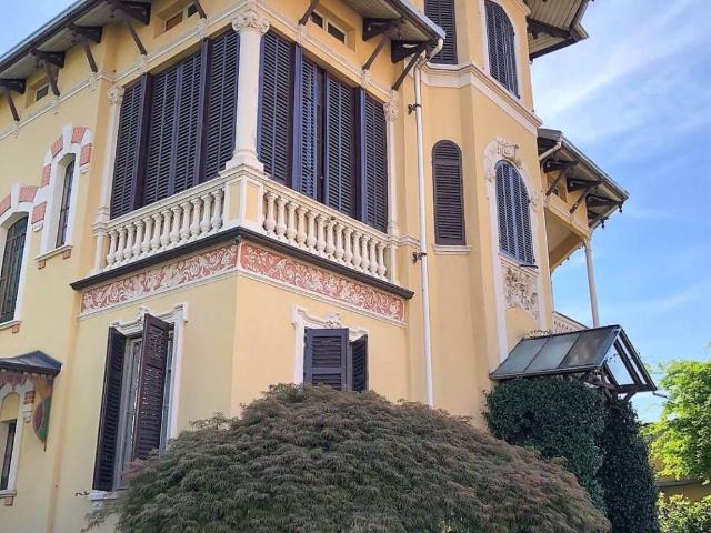 Villa Indipendente in vendita a Piemonte, Biella