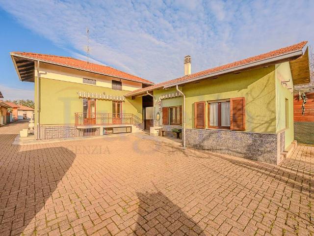 Villa Indipendente in vendita a Piemonte, Biella