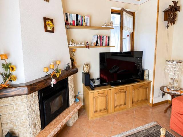 Villa Indipendente in vendita a Comunità Montana della Valle Brembana, Costa Di Serina