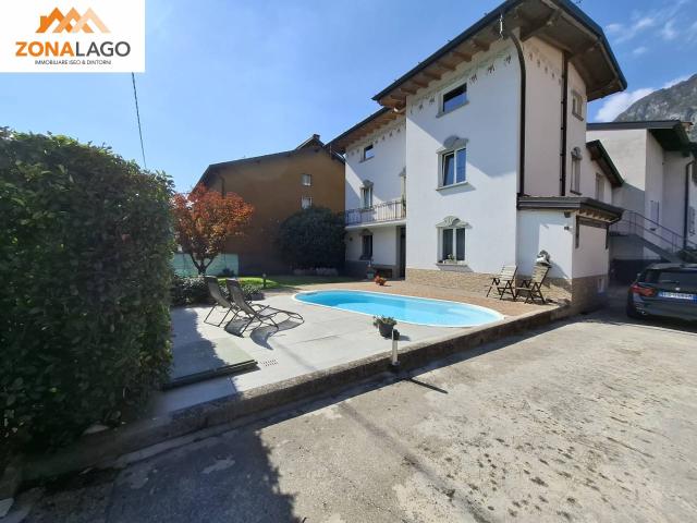 Villa Indipendente in vendita a Piano, Costa Volpino
