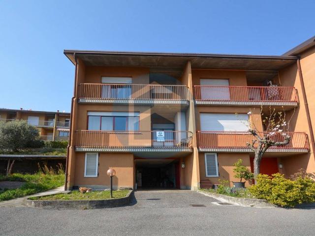 Villa Indipendente in vendita a Branico, Costa Volpino