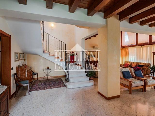 Villa Indipendente in vendita a Costabissara, Veneto