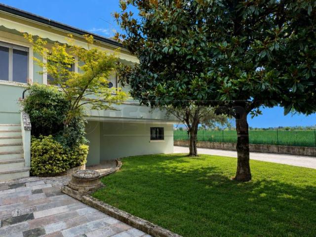 Villa Indipendente in vendita a Costabissara, Vicenza