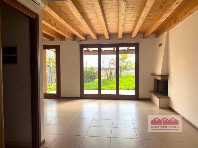 Villa Indipendente in vendita a Costabissara, Veneto