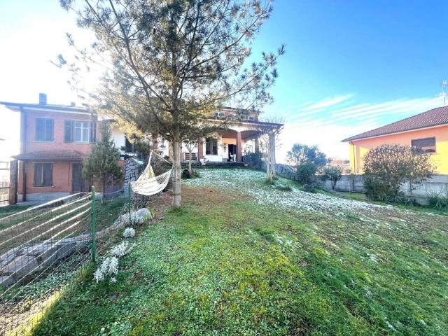 Villa Indipendente in vendita a Piemonte, Vercelli