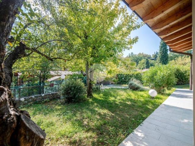 Villa Indipendente in vendita a Costermano, Veneto