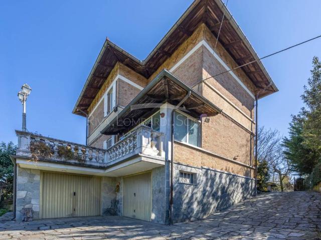 Villa Indipendente in vendita a Piemonte, Asti