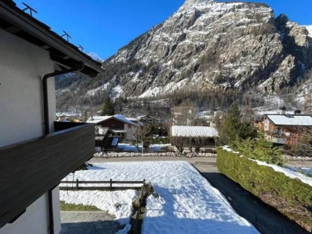 Villa Indipendente in vendita a Courmayeur, Aosta