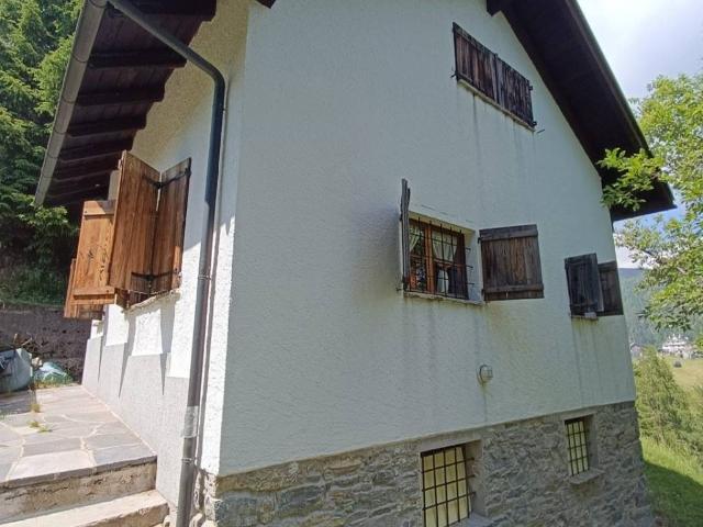 Villa Indipendente in vendita a Piemonte, Verbano-cusio-ossola