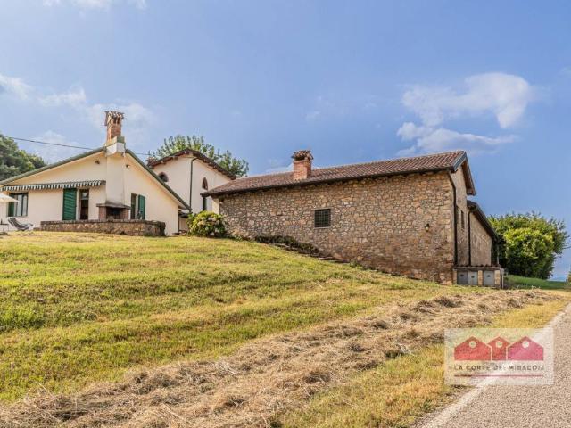 Villa Indipendente in vendita a Creazzo, Veneto