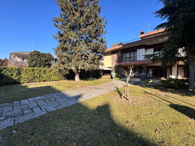 Villa Indipendente in vendita a Olmo, Creazzo