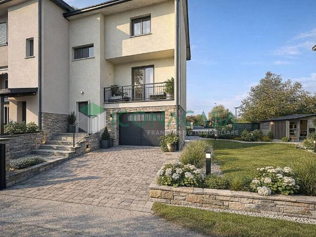 Villa Indipendente in vendita a Crema Nuova, Crema