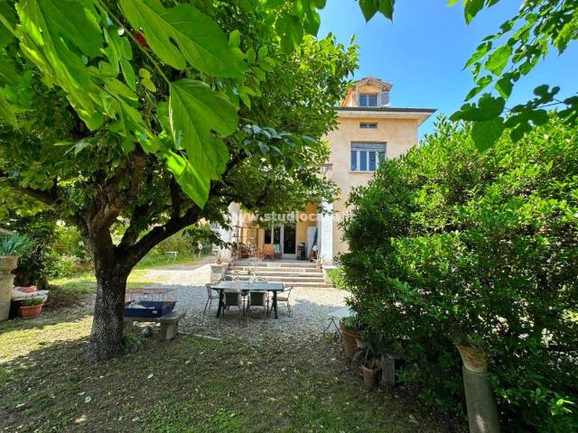 Villa Indipendente in vendita a Crema Nuova, Crema
